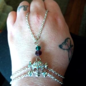 Retro Finger Ring Chain Bracelet Slave Bracelet